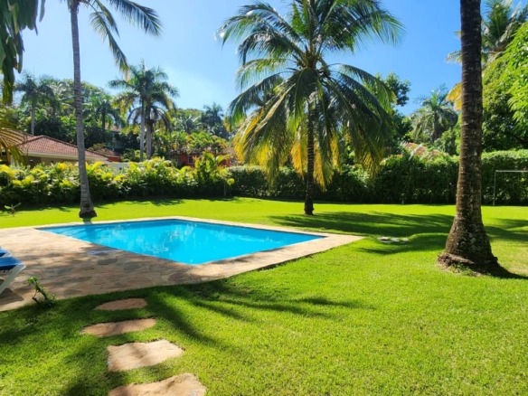 Villa for sale in gated community in Sosua