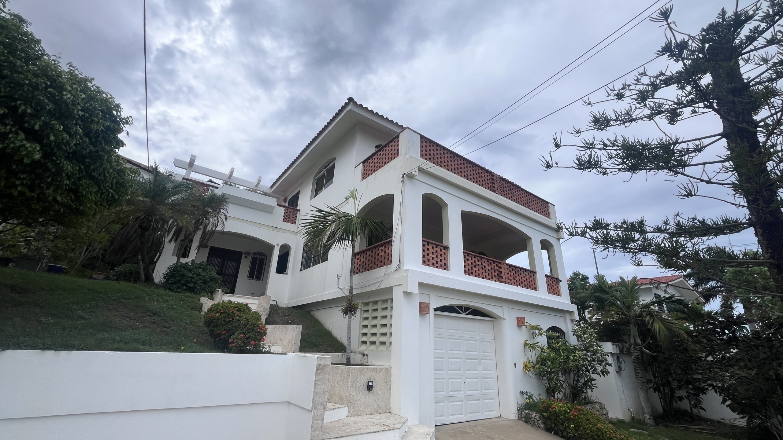2.Villa for sale Puerto Plata Odile Horjus