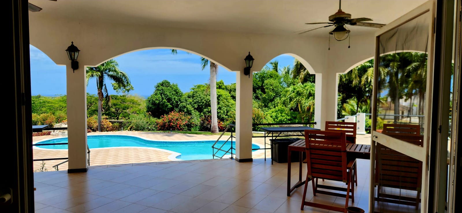 Mansion for sale El Choco Sosua Odile Horjus Colorful Casas