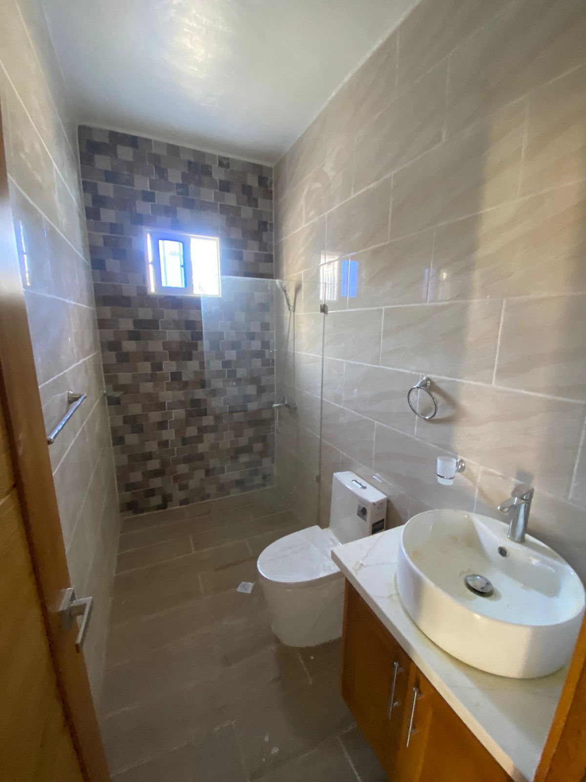 Modern Villa for Sale in Muñoz